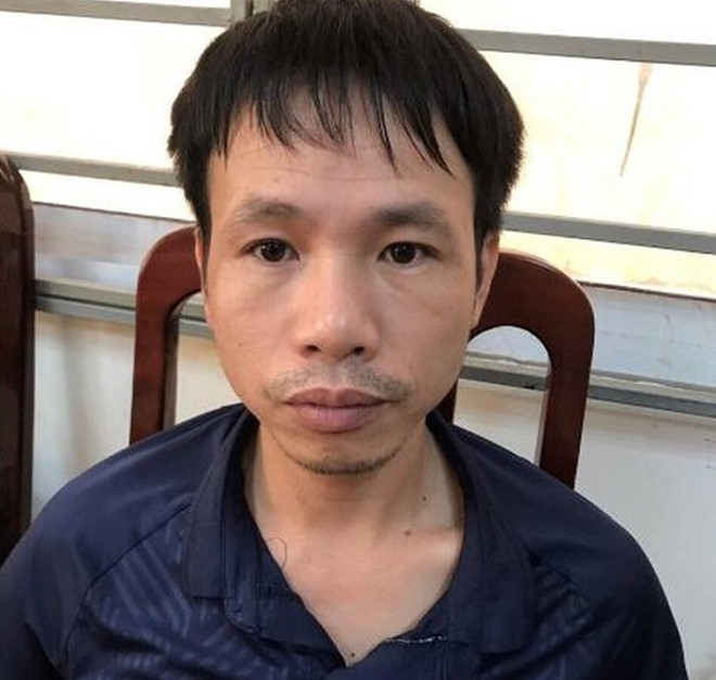 ke dot phao sang o san hang day khien 2 nguoi bi thuong khai gi