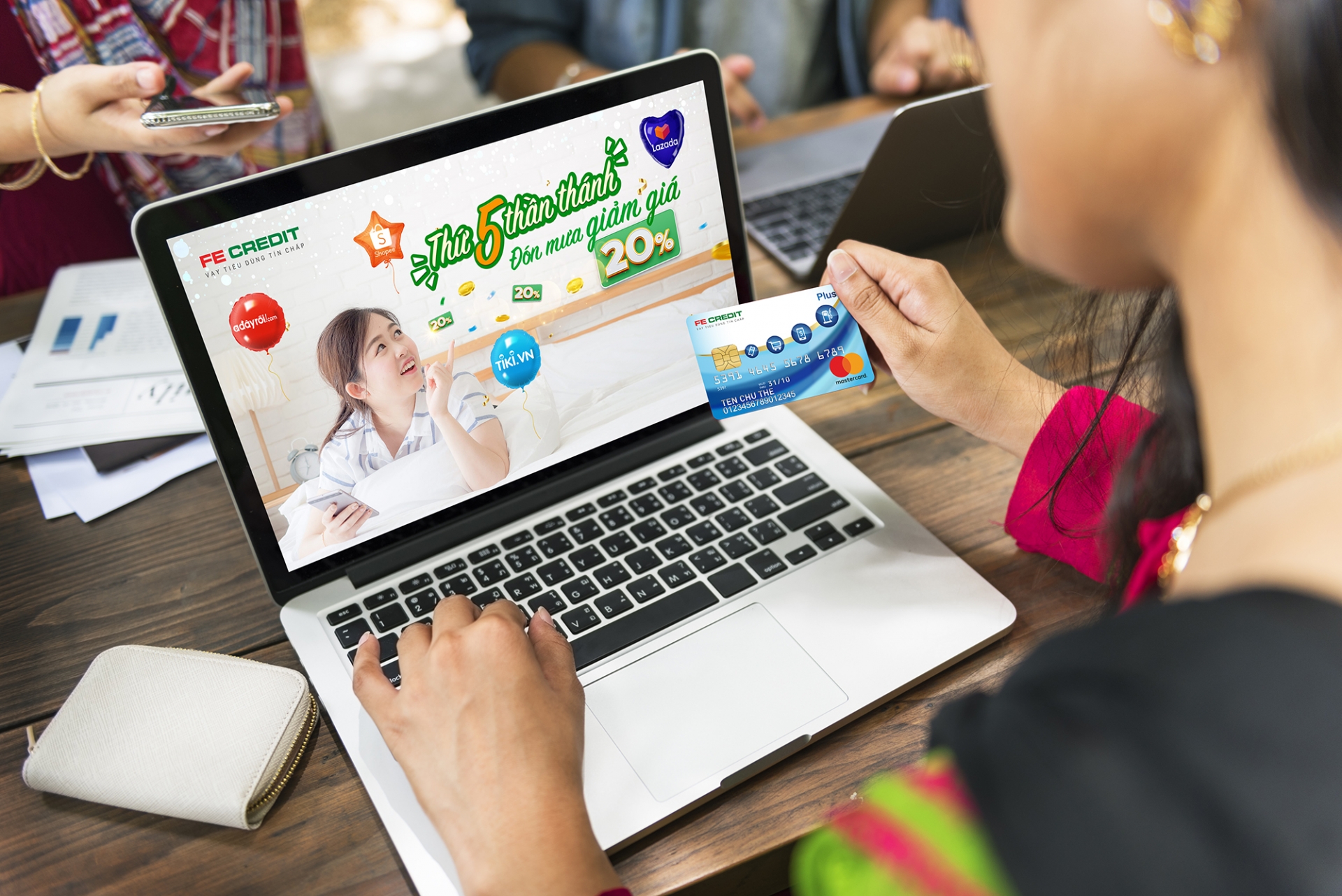 Làm chủ chi tiêu nhờ công nghệ lam chu chi tieu nho cong nghe