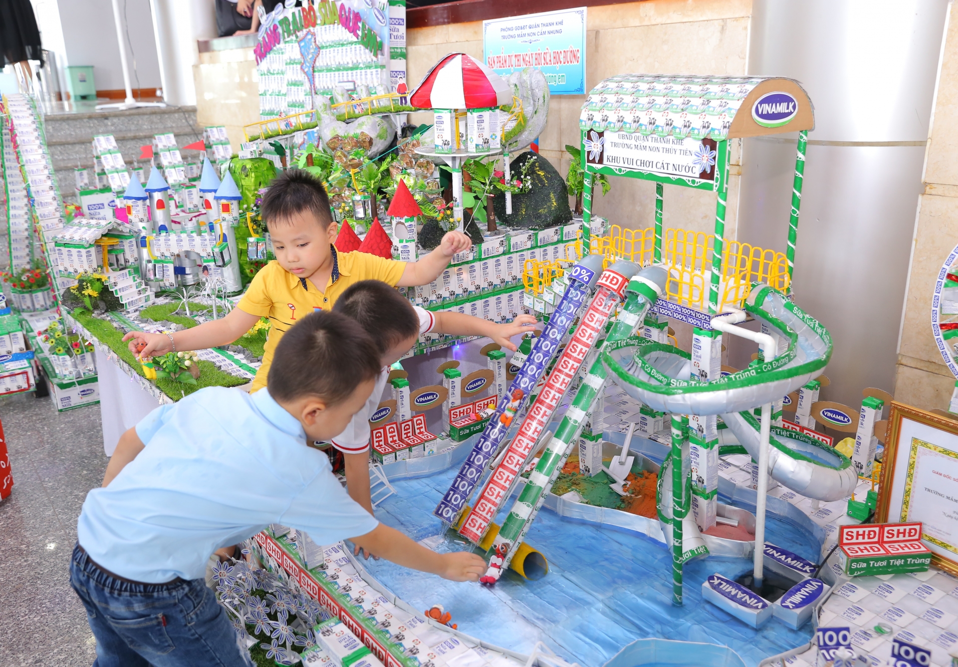 Đà Nẵng tổ chức ngày hội sữa học đường cho trẻ mầm non da nang to chuc ngay hoi sua hoc duong cho tre mam non