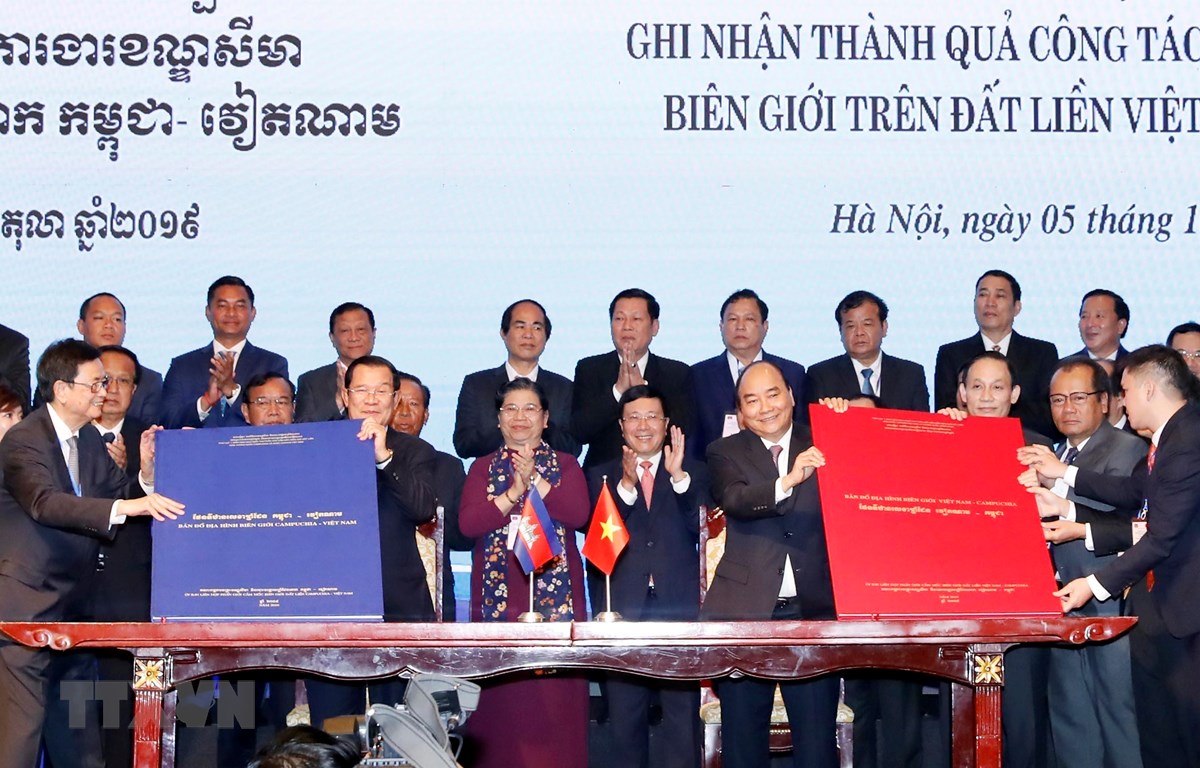 Văn kiện lịch sử về phân giới cắm mốc giữa Việt Nam và Campuchia van kien lich su ve phan gioi cam moc giua viet nam va campuchia