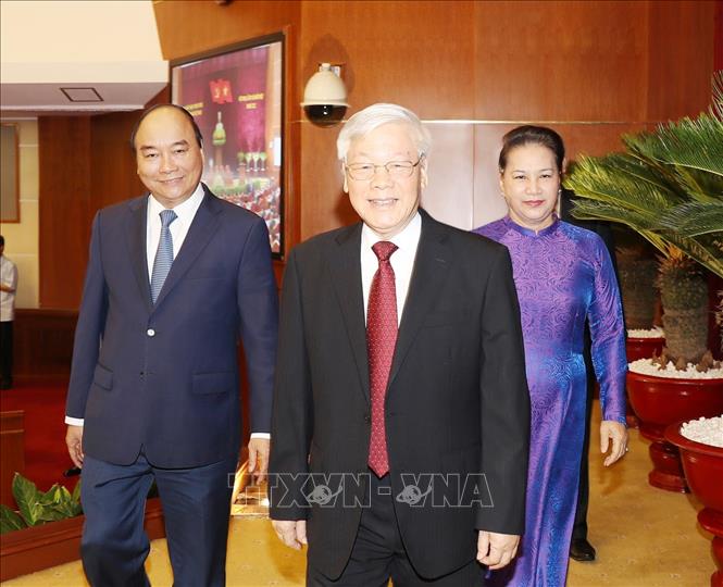 hoi nghi trung uong 11 khoa xii tiep tuc day manh toan dien dong bo su nghiep doi moi