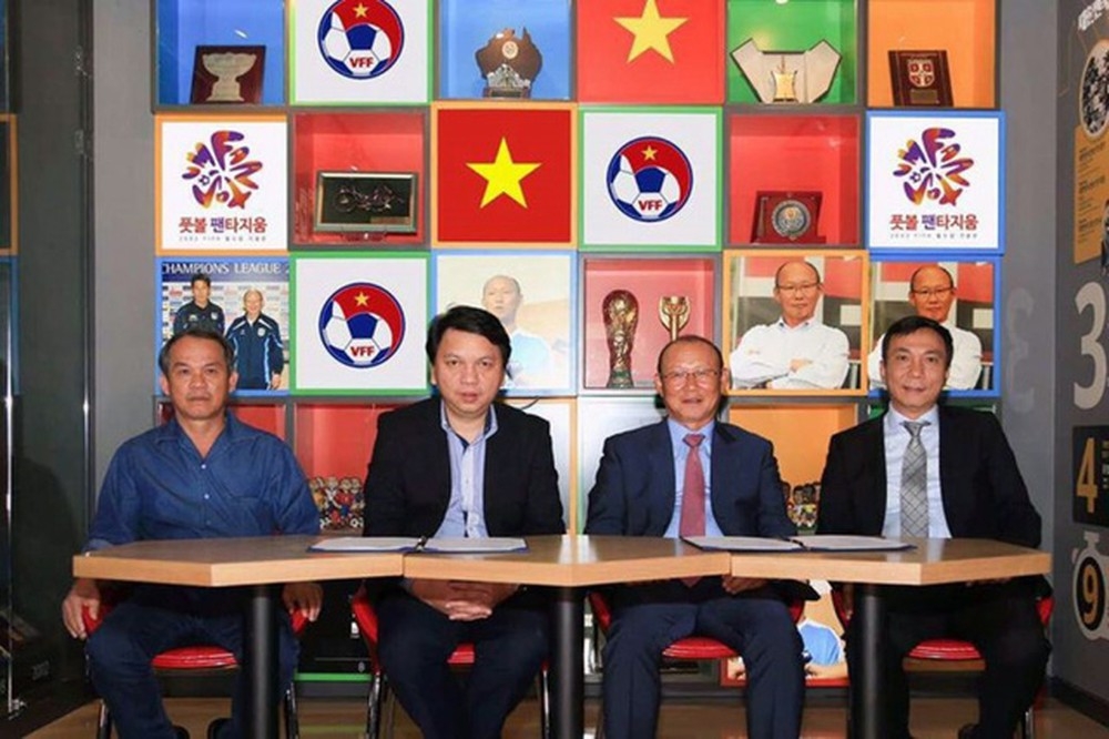 VFF sẽ ký hợp đồng với HLV Park Hang Seo vào đúng ngày quan trọng này trong tháng 11? vff se ky hop dong voi hlv park hang seo vao dung ngay quan trong nay trong thang 11