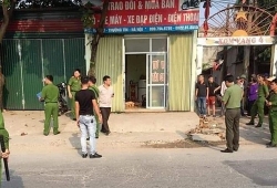 hai thanh nien nghi cam sung xong vao cuop tiem vang o tphcm