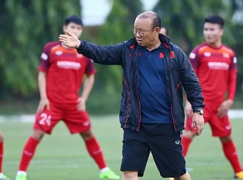 HLV Park Hang Seo ra "tối hậu thư" cho các cầu thủ liên quan đến việc mua bán vé hlv park hang seo ra toi hau thu cho cac cau thu lien quan den viec mua ban ve