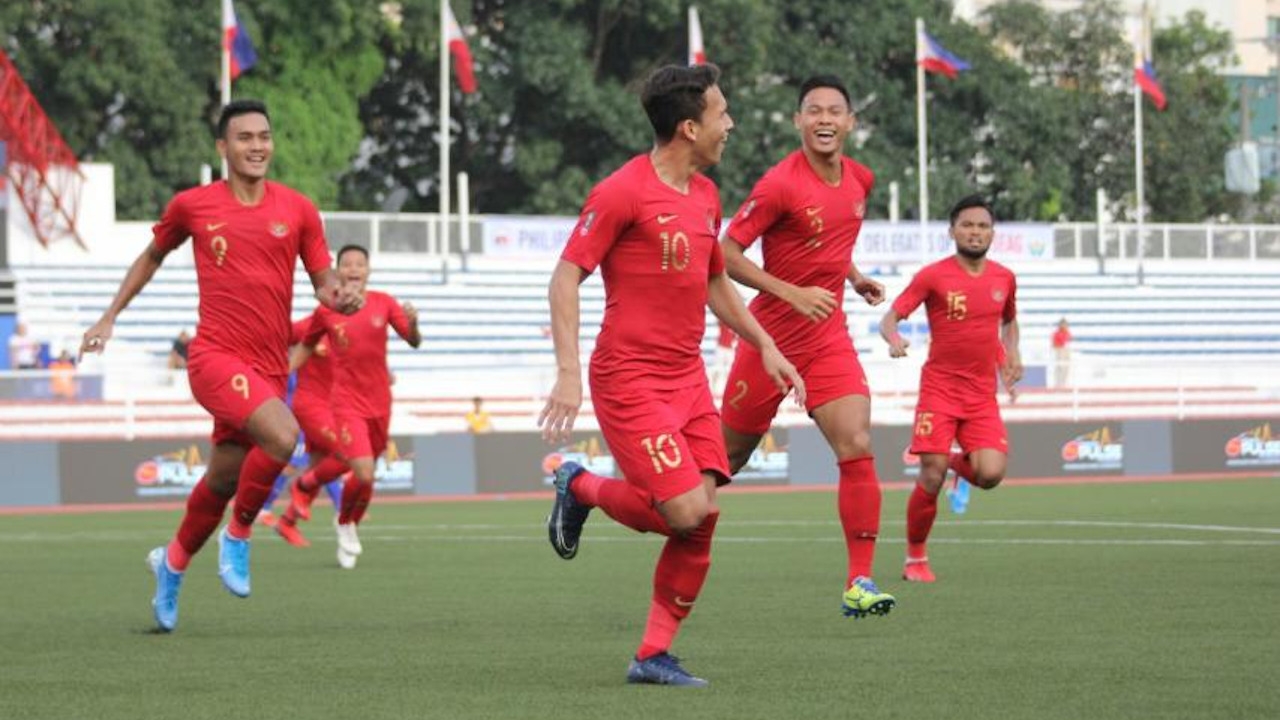 Thắng U22 Thái Lan, HLV trưởng U22 Indonesia thoải mái "chém gió" du luan nghi thang u22 thai lan do may man hlv truong u22 indonesia tiet lo day bat ngo