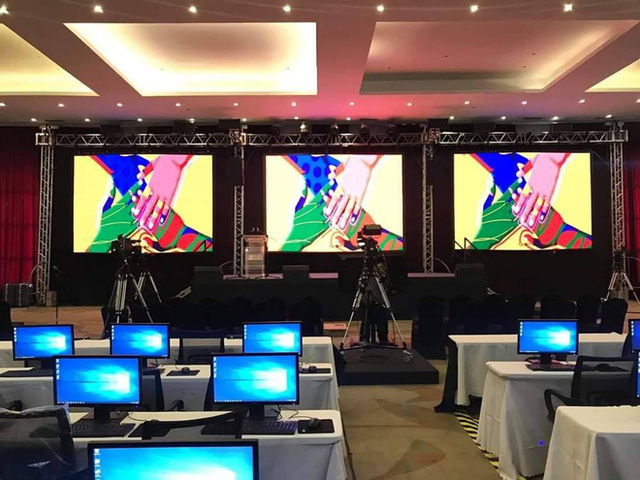 truoc le khai mac sea games 30 philippines tung loat anh chua chay
