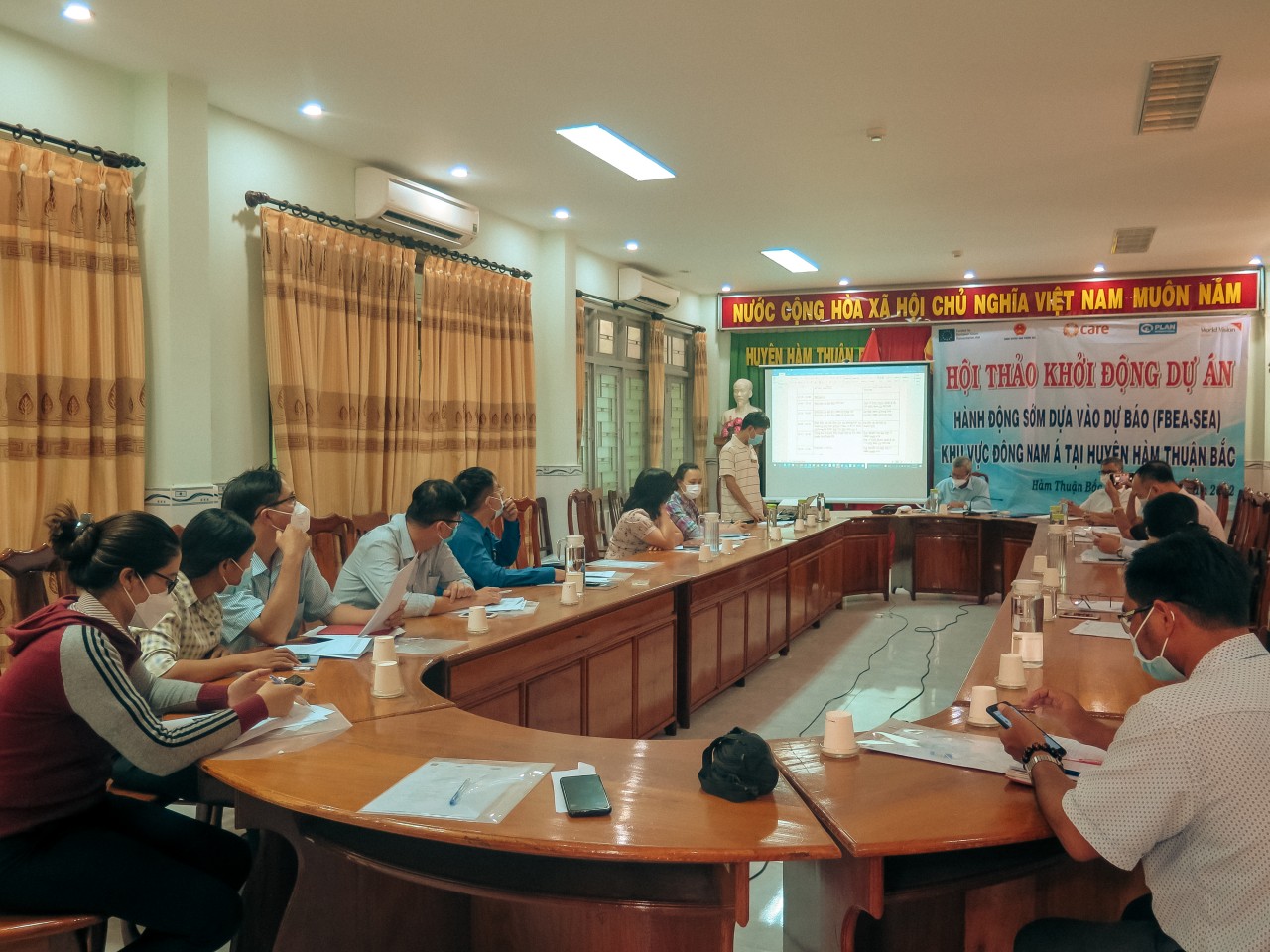 Toàn cảnh Hội thảo khởi động Dự án “Tăng cường hành động sớm trên cơ sở dự báo có tính bao trùm và đáp ứng giới nhằm phòng ngừa thiên tai hiệu quả ở Việt Nam và cấp khu vực” Toàn cảnh Hội thảo khởi động Dự án “Tăng cường hành động sớm trên cơ sở dự báo có tính bao trùm và đáp ứng giới nhằm phòng ngừa thiên tai hiệu quả ở Việt Nam và cấp khu vực”