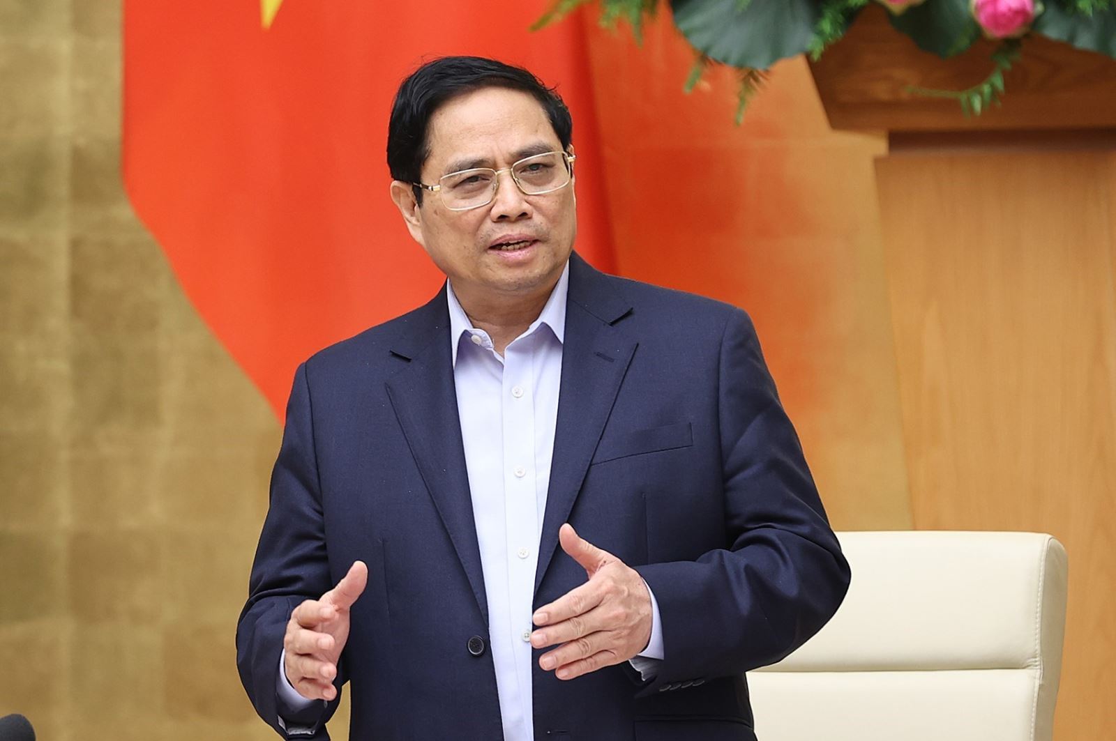 Thủ tướng chỉ đạo đôn đốc bộ ngành, địa phương thực hiện nhiệm vụ phục vụ nhân dân đón Tết Chú thích ảnh