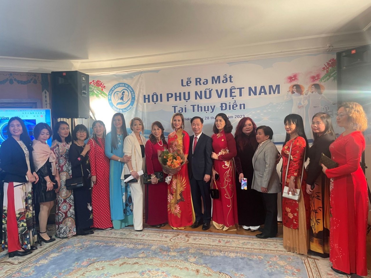 Lễ ra mắt Hội phụ nữ Việt Nam tại Thụy Điển Lễ ra mắt Hội phụ nữ Việt Nam tại Thụy Điển