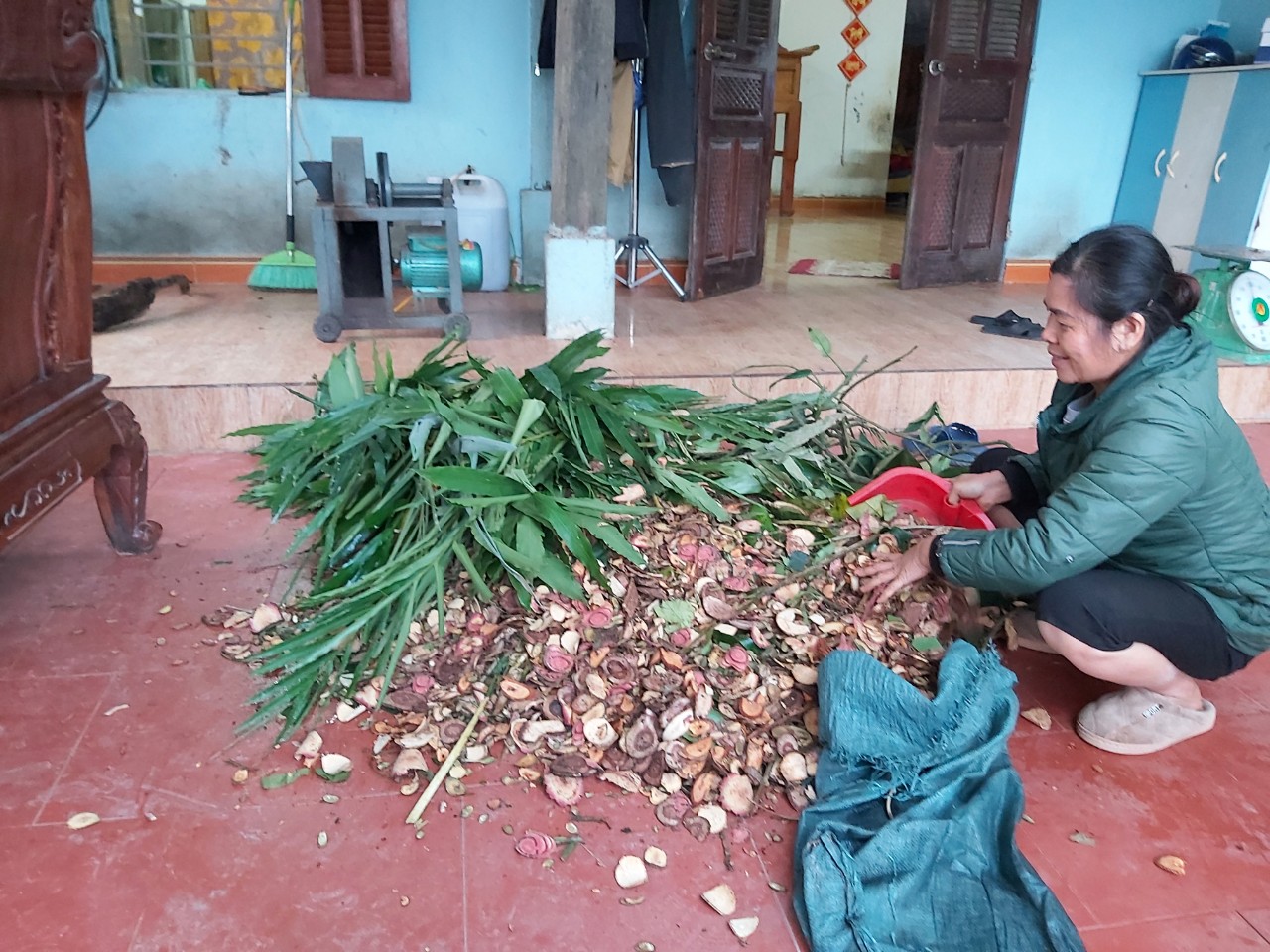 Những phụ nữ vùng cao Chú thích ảnh