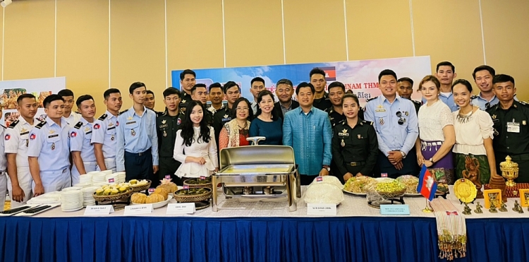 Ngày hội Tết cổ truyền Campuchia, Lào, Thái Lan tại TP Vũng Tàu góp phần thắt chặt tình đoàn kết, hữu nghị Ngày hội Tết cổ truyền Campuchia, Lào, Thái Lan tại TP Vũng Tàu góp phần thắt chặt tình đoàn kết, hữu nghị