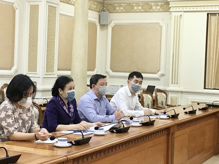 VUFO trao đổi thông tin về đối ngoại nhân dân với UBND TP. Hồ Chí Minh VUFO trao đổi thông tin về đối ngoại nhân dân với UBND TP. Hồ Chí Minh