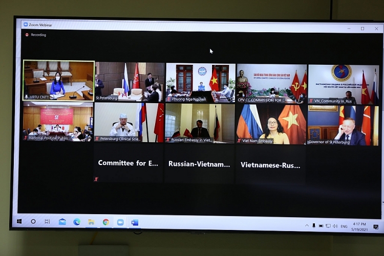 Quang cảnh hội nghị trực tuyến giữa TP HCM và TP Saint Petersburg. (Ảnh: Tuấn Việt)