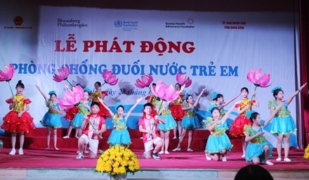 Hiệu quả từ dự án phòng, chống đuối nước ở Kim Sơn do Quỹ từ thiện Bloomberg (Hoa Kỳ) tài trợ Hiệu quả từ dự án phòng, chống đuối nước ở Kim Sơn do Quỹ từ thiện Bloomberg (Hoa Kỳ) tài trợ