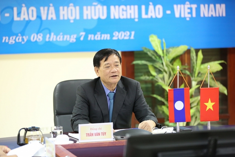 Hội nghị trực tuyến giữa Hội hữu nghị hai nước Việt Nam - Lào: Nhiều hoạt động thiết trực triển khai trong năm 2022 Hội nghị trực tuyến giữa Hội hữu nghị hai nước Việt Nam - Lào: Nhiều hoạt động thiết trực triển khai trong năm 2022