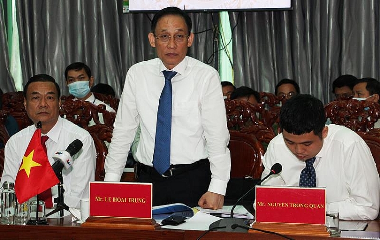 Thứ trưởng Ngoại giao Lê Hoài Trung phát biểu tại buổi làm việc. 4159 a1 1597824238724
