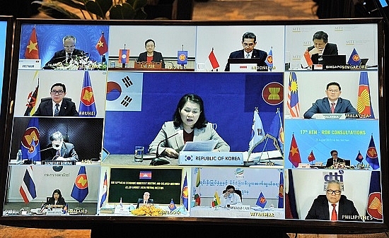 Các Bộ trưởng Kinh tế ASEAN tham gia buổi tham vấn với các đối tác ngoại khối, bao gồm Hàn Quốc. 4558 assena hanf quocs