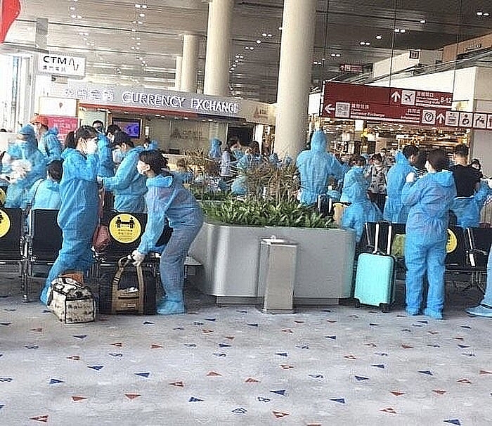 Đưa gần 700 công dân Việt Nam về nước an toàn dua gan 700 cong dan viet nam ve nuoc an toan
