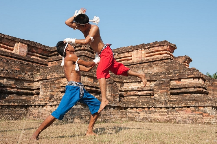 Muay Thái và Vovinam, hai phong cách của tinh thần thượng võ Muay Thái và Vovinam, hai phong cách của tinh thần thượng võ