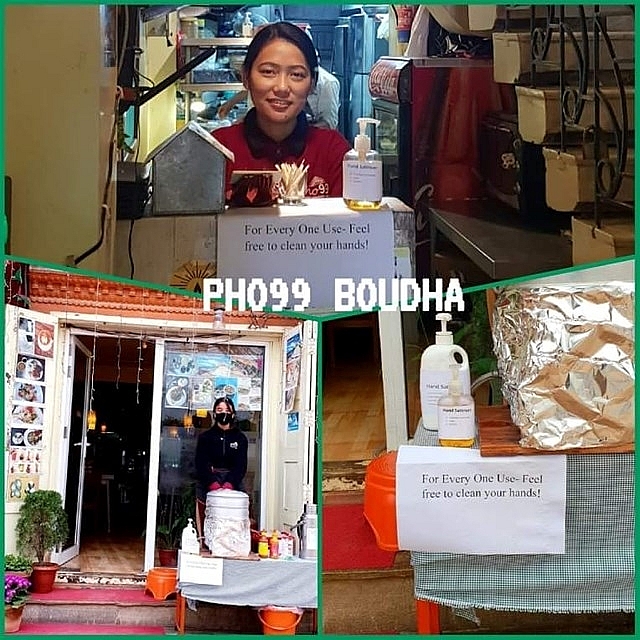 Nước sát khuẩn do chị Võ Thị Kim Cương tự pha chế đặt tại cửa hàng phở 99 và tặng cho những bà con người Việt có nhu cầu. 3633 am thuc 3