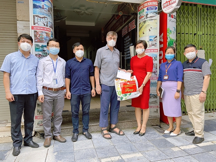 Hà Nội rà soát, lập danh sách xét duyệt hỗ trợ các đối tượng khó khăn do COVID-19 trước 14/9