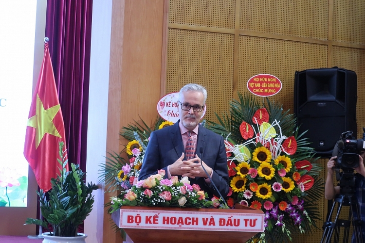 Đại sứ Đặc mệnh Toàn quyền Cộng hòa Liên bang Đức tại Việt Nam Guido Hildner Đại sứ Đặc mệnh Toàn quyền Cộng hòa Liên bang Đức tại Việt Nam Guido Hildner