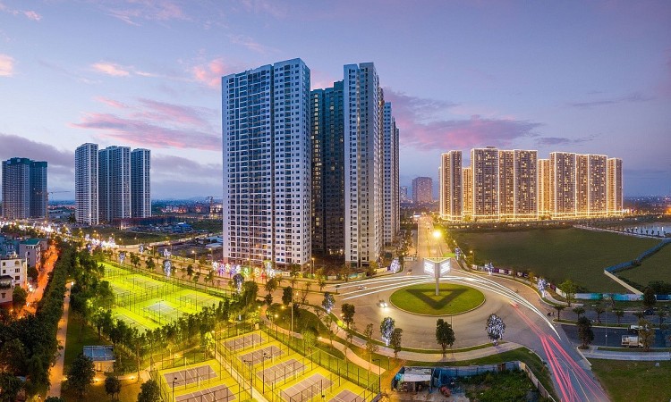 Trung tâm mới phía Tây Hà Nội với cơ sở hạ tầng đồng bộ, tiện ích đầy đủ đang góp phần thúc đẩy làn sóng di dân từ khu vực trung tâm cũ chật chội. Trung tâm mới phía Tây Hà Nội với cơ sở hạ tầng đồng bộ, tiện ích đầy đủ đang góp phần thúc đẩy làn sóng di dân từ khu vực trung tâm cũ chật chội.