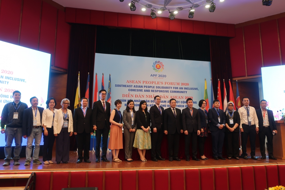 APF 2020: Nơi nhân dân ASEAN đoàn kết cùng nhau ứng phó với các thách thức toàn cầu APF 2020: Nơi nhân dân ASEAN đoàn kết cùng nhau ứng phó với các thách thức toàn cầu