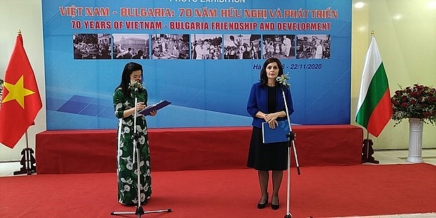 Đại sứ Bulgaria: Tôi rất ngưỡng mộ sức sống của người Việt Nam | Xã hội | Vietnam+ (VietnamPlus) Đại sứ Bulgaria: Tôi rất ngưỡng mộ sức sống của người Việt Nam | Xã hội | Vietnam+ (VietnamPlus)