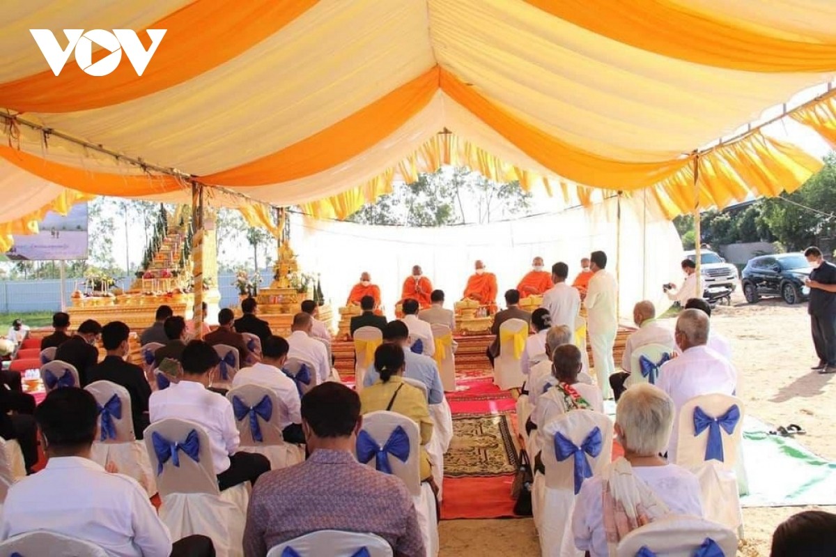 Lễ khởi công xây dựng Đài hữu nghị Việt Nam - Campuchia tại tỉnh Svay Rieng. (Ảnh: VOV) Lễ khởi công xây dựng Đài hữu nghị Việt Nam - Campuchia tại tỉnh Svay Rieng. (Ảnh: VOV)