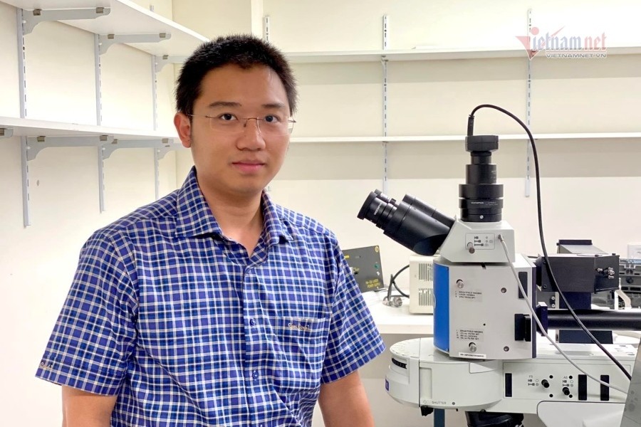 Tiến sĩ khoa học Việt Nam tại Australia Nguyễn Trọng Hiếu được trao giải Quả cầu vàng Tiến sĩ khoa học Việt Nam tại Australia Nguyễn Trọng Hiếu được trao giải Quả cầu vàng