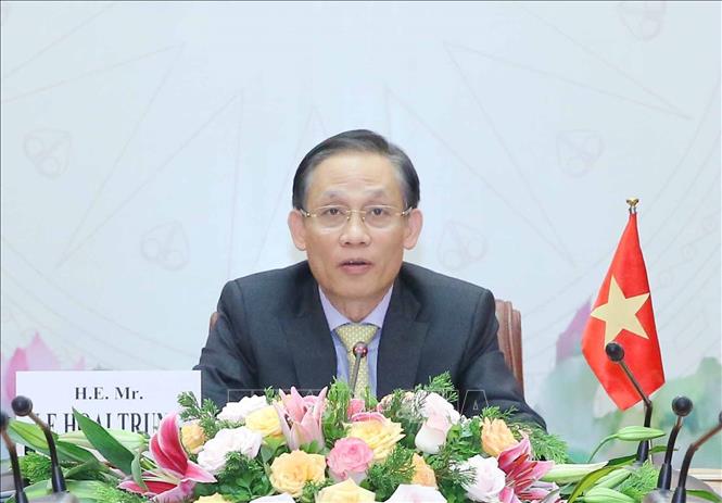 Công tác đối ngoại Đảng góp phần giữ vững môi trường hòa bình, nâng cao vị thế đất nước Chú thích ảnh