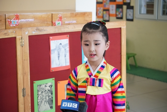 Thiếu nhi Triều Tiên hát “Ai yêu Bác Hồ Chí Minh hơn thiếu niên nhi đồng” thieu nhi trieu tien hat ai yeu bac ho chi minh hon thieu nien nhi dong