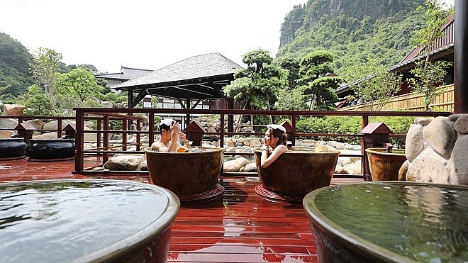 Quang Ninh: Japan-style village shrouded in mist of hot springs quang ninh japan style village shrouded in mist of hot springs