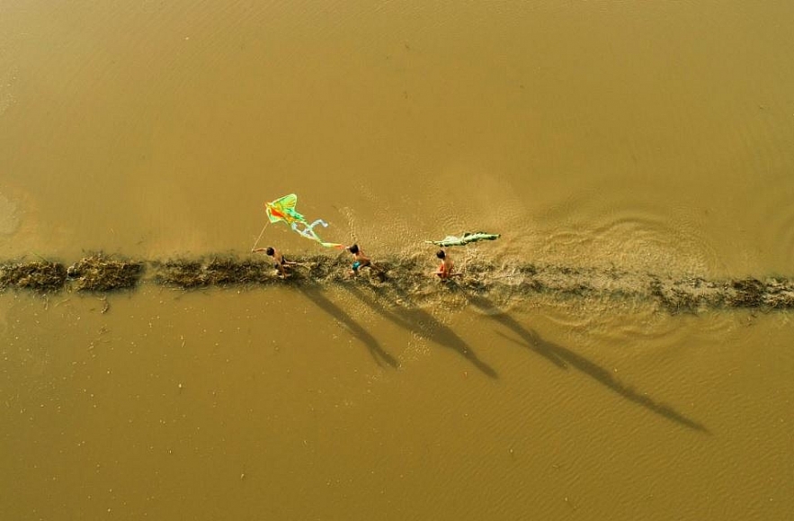 Incredibly beautiful photos of Vietnam in the National Geographic 4227 thien nguyen 2