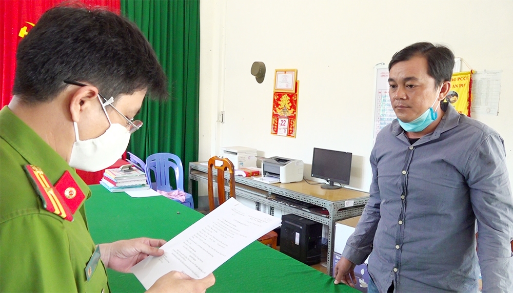 An Giang khởi tố thêm 8 đối tượng liên quan đến sới bạc 'khủng' vùng giáp biên An Giang khởi tố thêm 8 đối tượng liên quan đến sới bạc 'khủng' vùng giáp biên