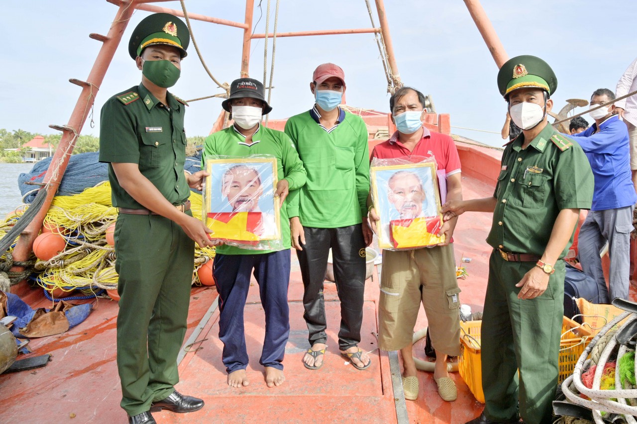 Những chuyến vươn khơi đầu năm xứ biển Kiên Giang Những chuyến vươn khơi đầu năm xứ biển Kiên Giang