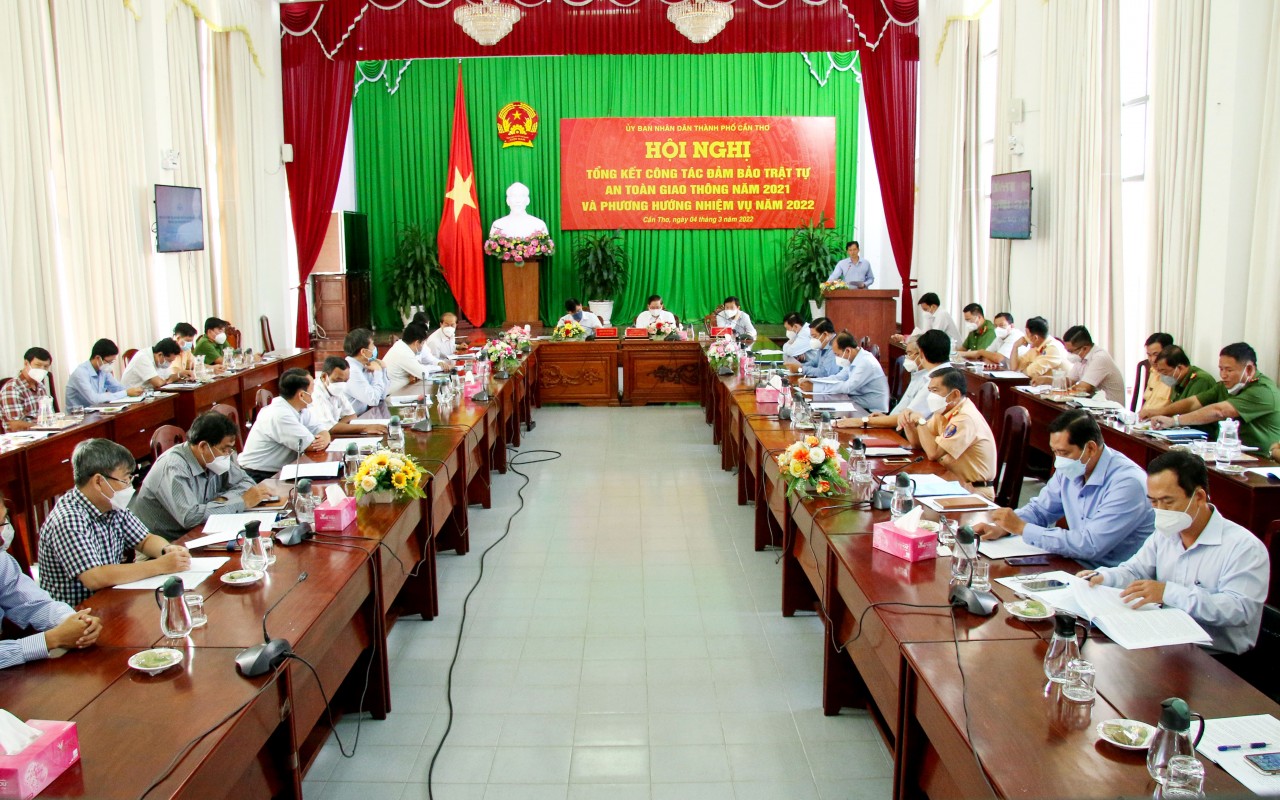 Cần Thơ đặt mục tiêu giảm tai nạn giao thông từ 5-10% trong năm 2022 Cần Thơ đặt mục tiêu giảm tai nạn giao thông từ 5-10% trong năm 2022