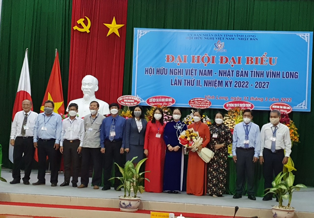 Thúc đẩy tình đoàn kết hữu nghị giữa hai nước Việt Nam - Nhật Bản qua các hoạt động giao lưu văn hóa Thúc đẩy tình đoàn kết hữu nghị giữa hai nước Việt Nam - Nhật Bản qua các hoạt động giao lưu văn hóa