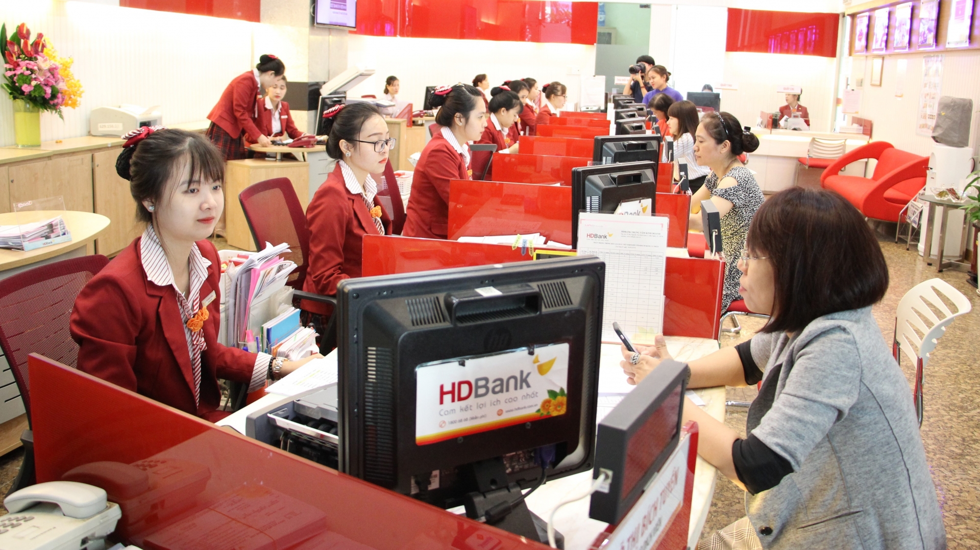 HDBank dành 5.000 tỷ đồng hỗ trợ nhanh cho doanh nghiệp vừa và nhỏ hdbank danh 5000 ty dong cho goi swift sme lai suat chi tu 65 ho tro nhanh cho doanh nghiep vua va nho