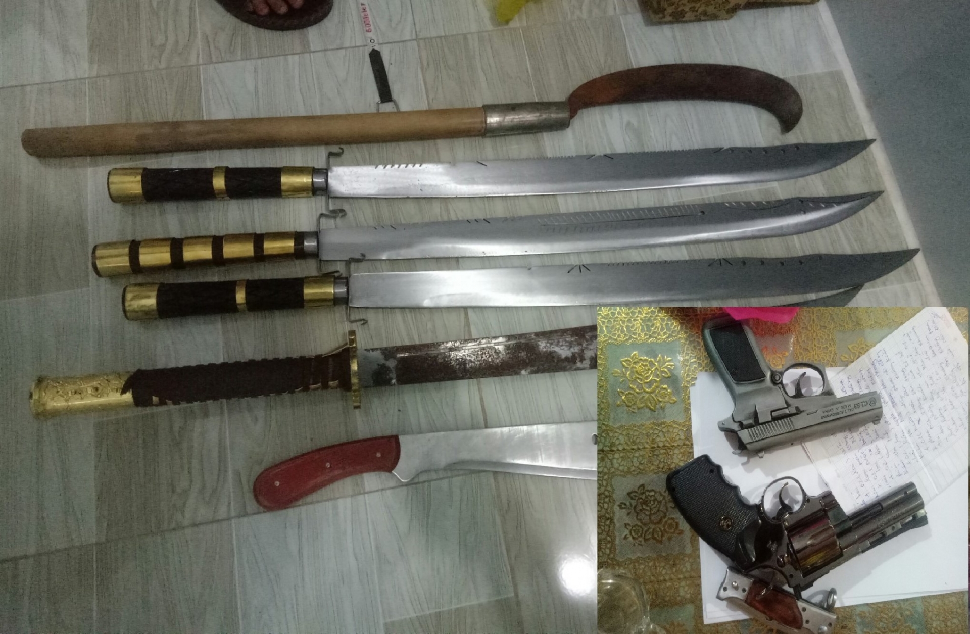 Phú Quốc: Phát hiện nhiều súng, mã tấu tại điểm đánh bạc phat hien nhieu sung ma tau tai diem danh bac an tien o phu quoc