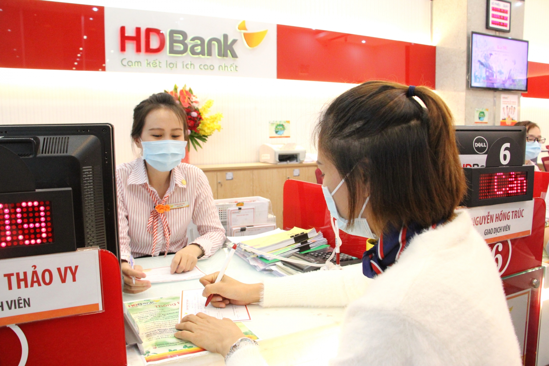 "Giao dịch nhanh – Lợi ích mạnh”, hưởng 5 ưu đãi mua sắm lớn tại HDBank giao dich nhanh loi ich manh huong 5 uu dai mua sam lon tai hdbank