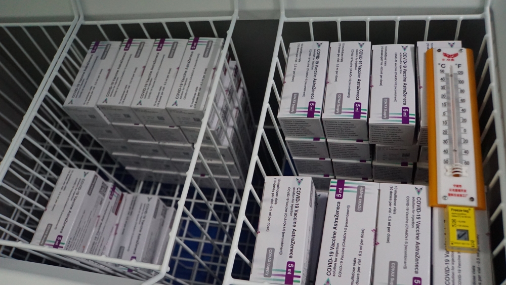 6.700 liều vắc xin phòng Covid-19 đầu tiên về Cần Thơ 6.700 liều vắc xin phòng Covid-19 đầu tiên về Cần Thơ
