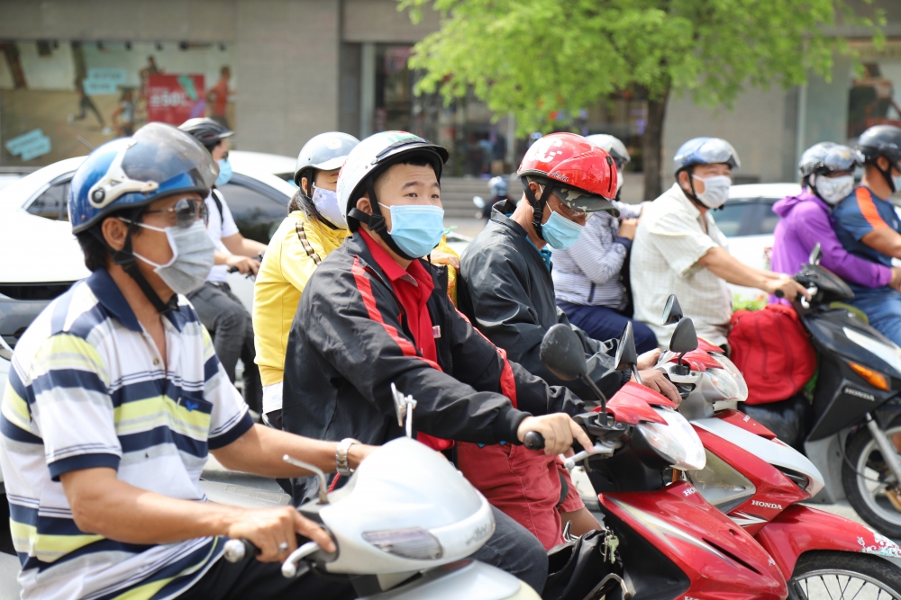 Cần Thơ: Ra quân kiểm tra, tuyên truyền đeo khẩu trang nơi công cộng phòng dịch Covid-19 Cần Thơ: Ra quân kiểm tra, tuyên truyền đeo khẩu trang nơi công cộng phòng dịch Covid-19