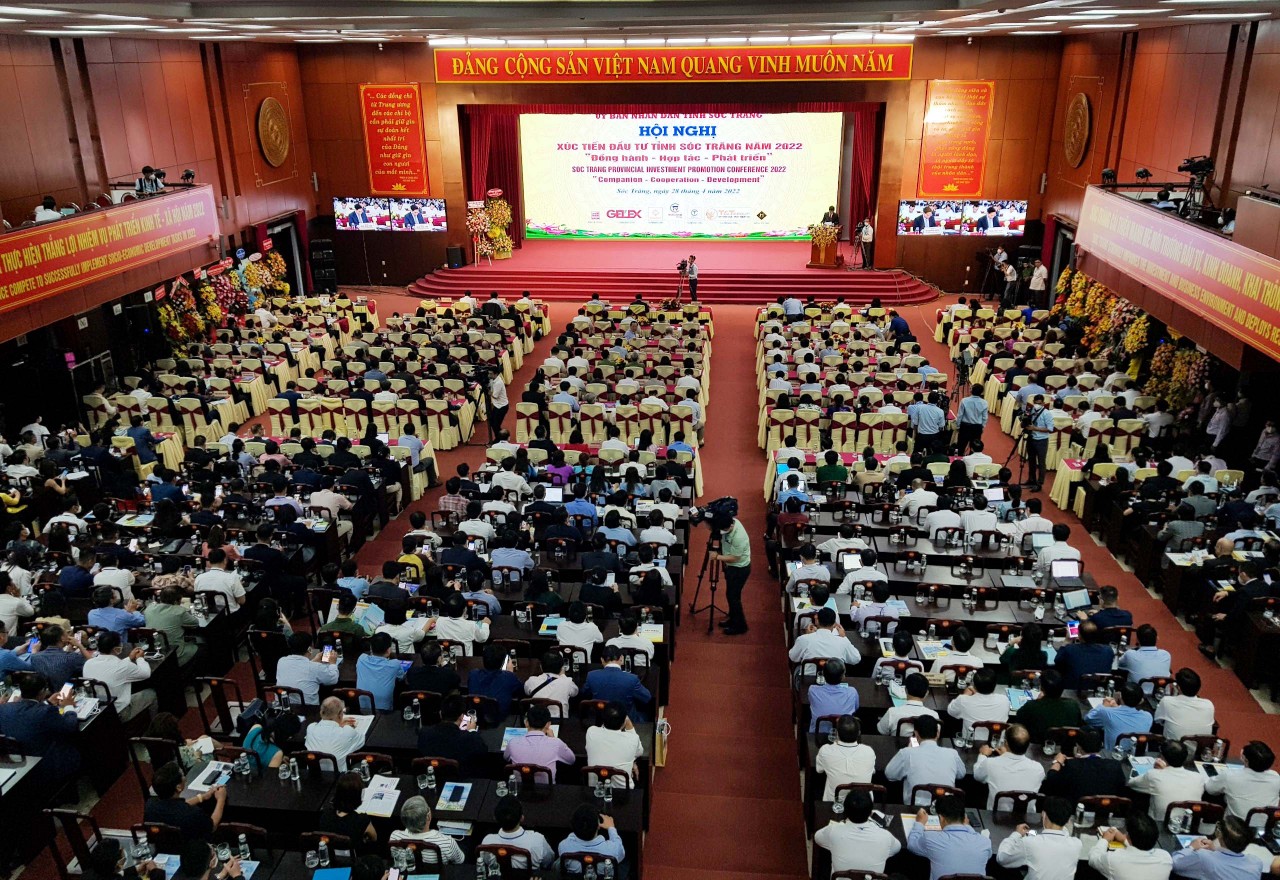 Sóc Trăng thu hút trên 200.000 tỷ đồng tại Hội nghị xúc tiến đầu tư 2022 Sóc Trăng thu hút trên 200.000 tỷ đồng tại Hội nghị xúc tiến đầu tư 2022