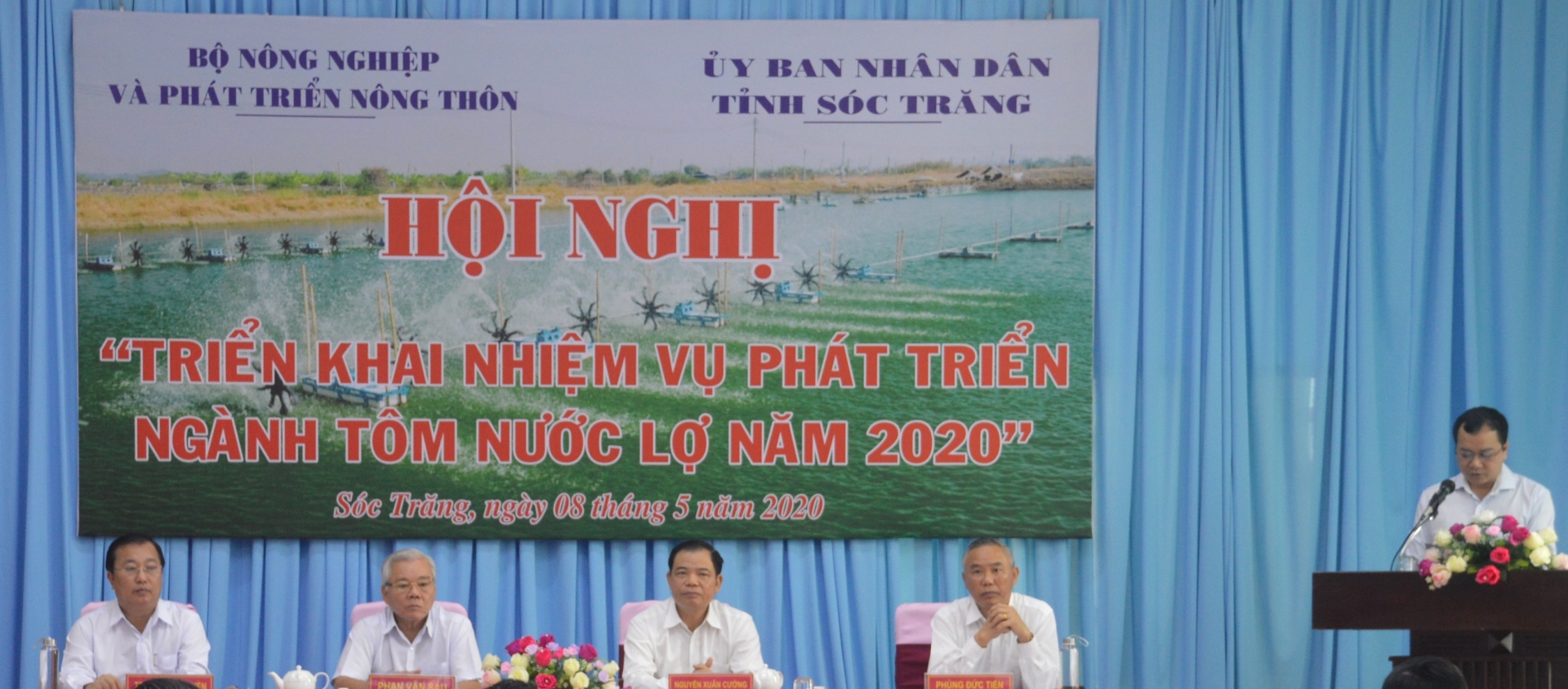 phan dau kim ngach xuat khau tom dat 35 ty usd trong nam 2020