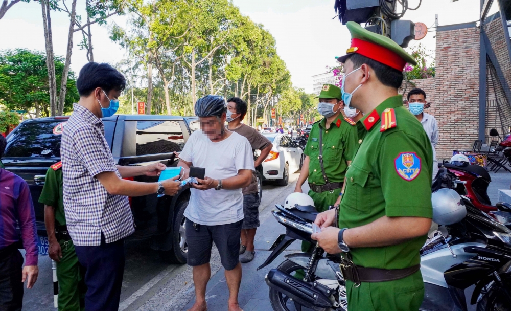 Cần Thơ: Xử lý nghiêm các trường hợp vi phạm quy định về an toàn giao thông Cần Thơ: Xử lý nghiêm các trường hợp vi phạm quy định về an toàn giao thông