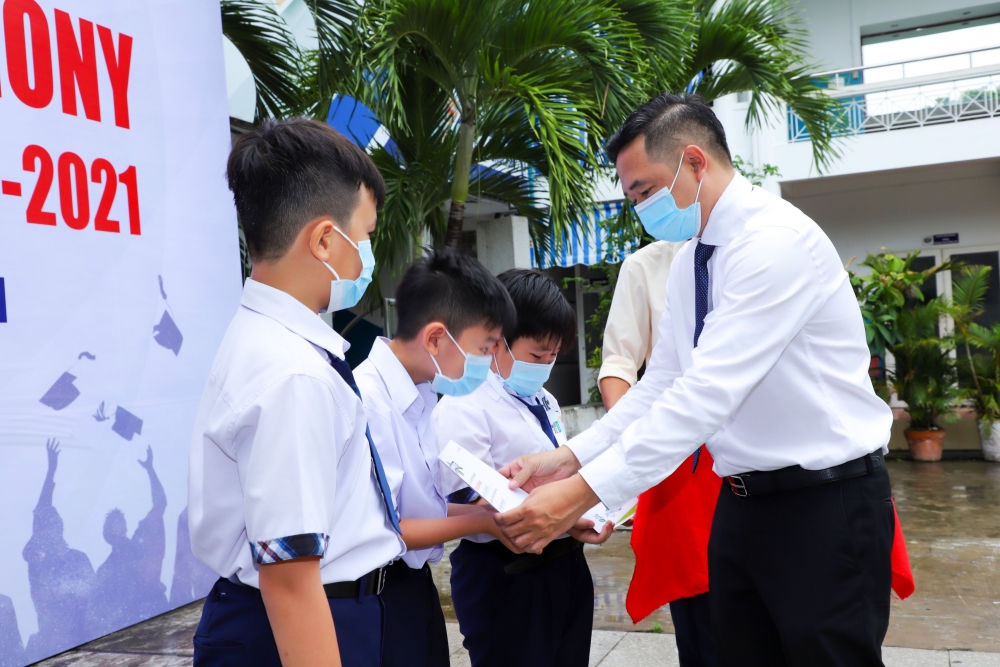 Học sinh Cần Thơ đoạt giải cao tại cuộc thi FIRST LEGO League 2021 Học sinh Cần Thơ đoạt giải cao tại cuộc thi FIRST LEGO League 2021