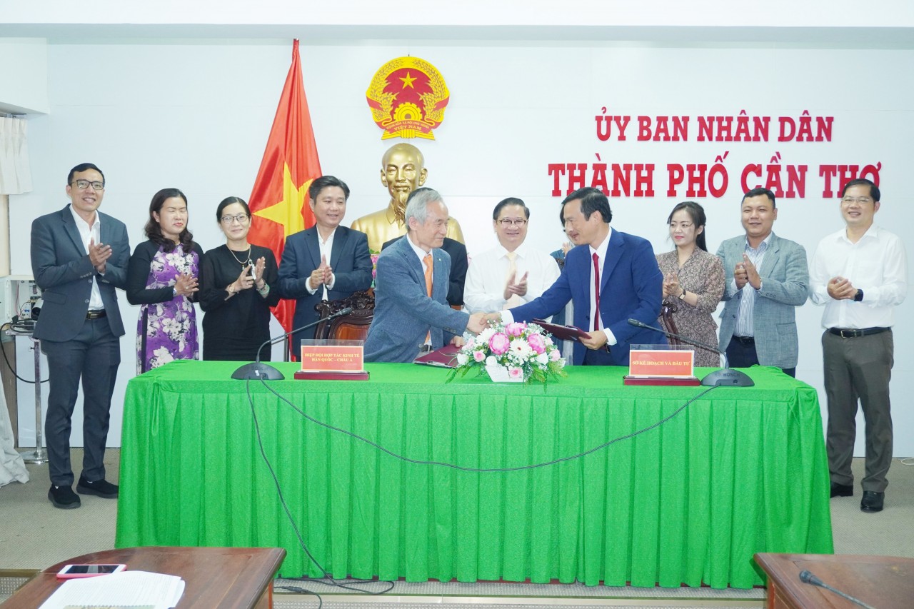 TP Cần Thơ đẩy mạnh hợp tác với Hiệp hội Hợp tác kinh tế Hàn Quốc - Châu Á TP Cần Thơ đẩy mạnh hợp tác với Hiệp hội Hợp tác kinh tế Hàn Quốc - Châu Á