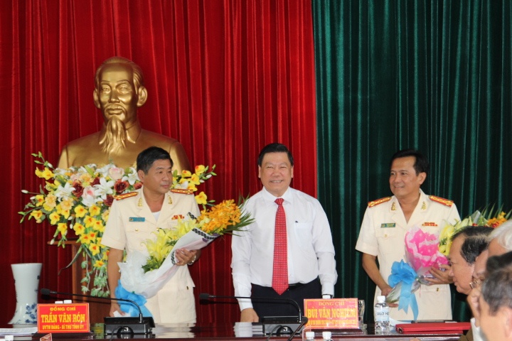 Vĩnh Long có tân Phó Bí thư Tỉnh ủy và Giám đốc Công an tỉnh vinh long co tan pho bi thu tinh uy va giam doc cong an tinh